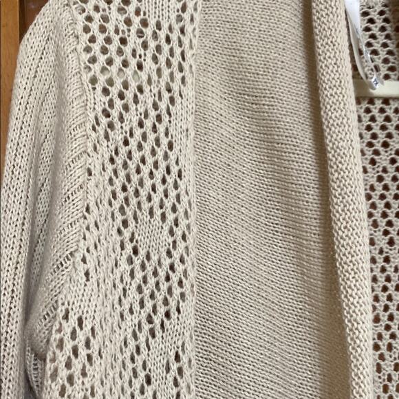 Leo & Nicole Tan Crochet Knit Cardigan - Petite Medium - NWT Orig. $58 - Picture 3 of 10
